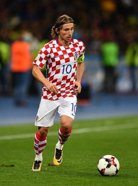 辽宁男篮大胜浙江王哲林状态火热