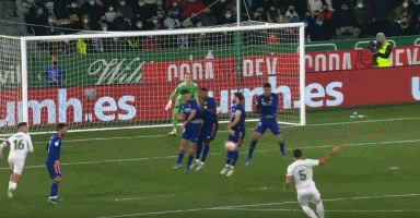 记者：19岁巴西前锋艾莉森渴望加盟维拉，后者报价超1000万镑